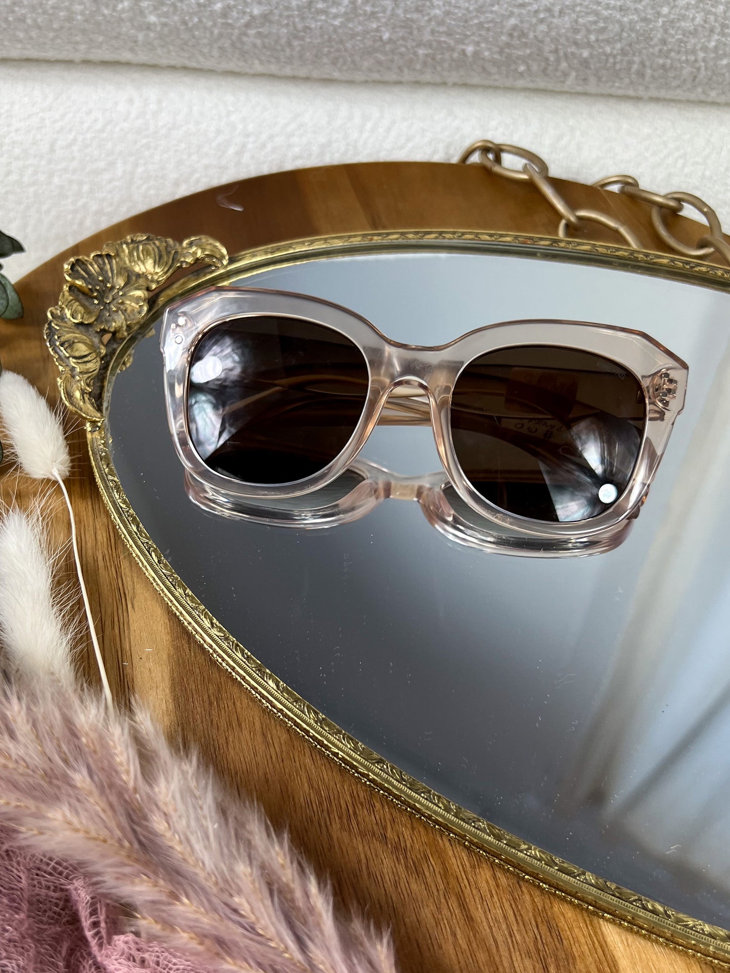 Freyrs Sunglasses in Sweet Peach